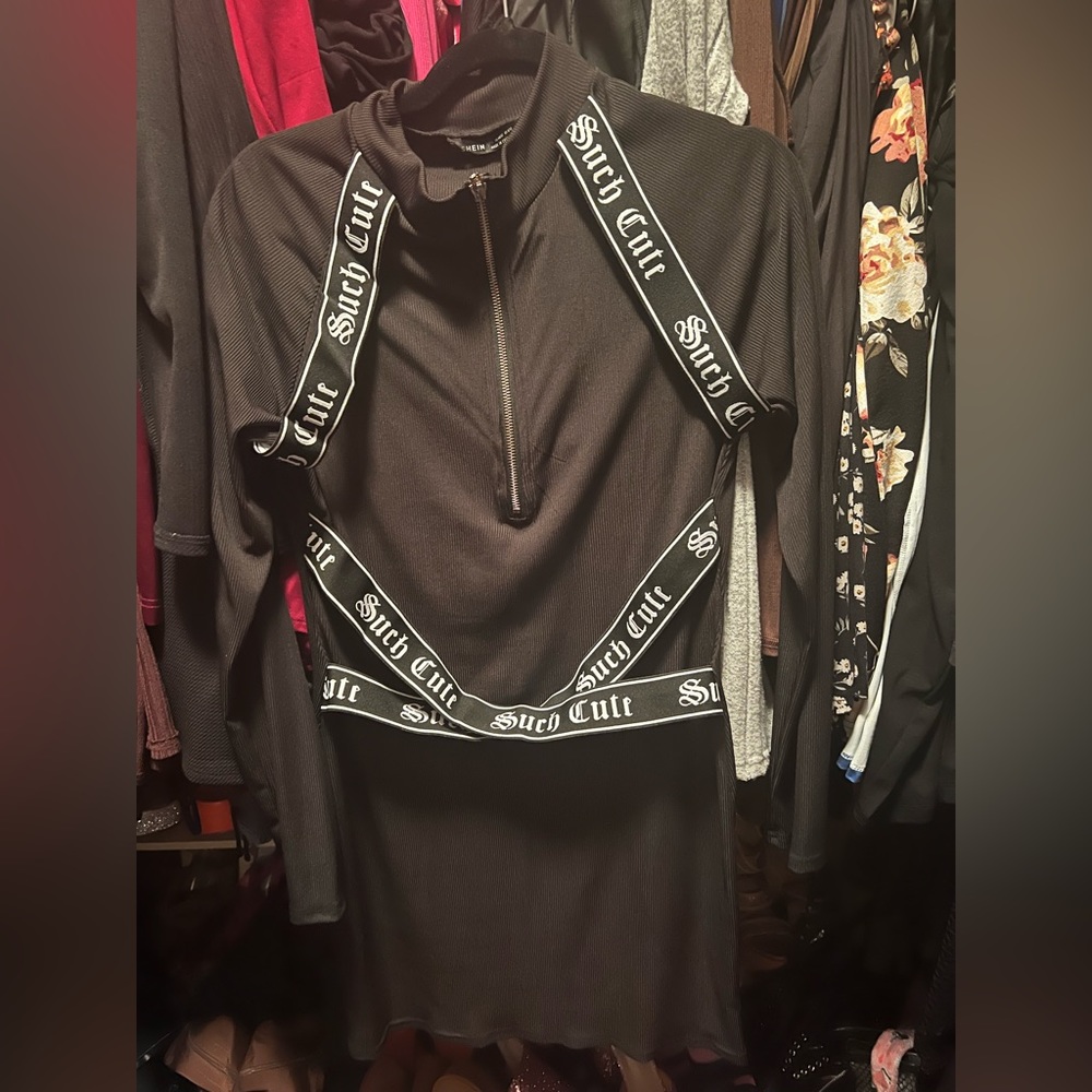 Such cute dress size large.